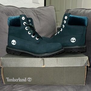 Timberland Teal Nubuck Velvet-Collar 6-Inch Lace-Up Boots